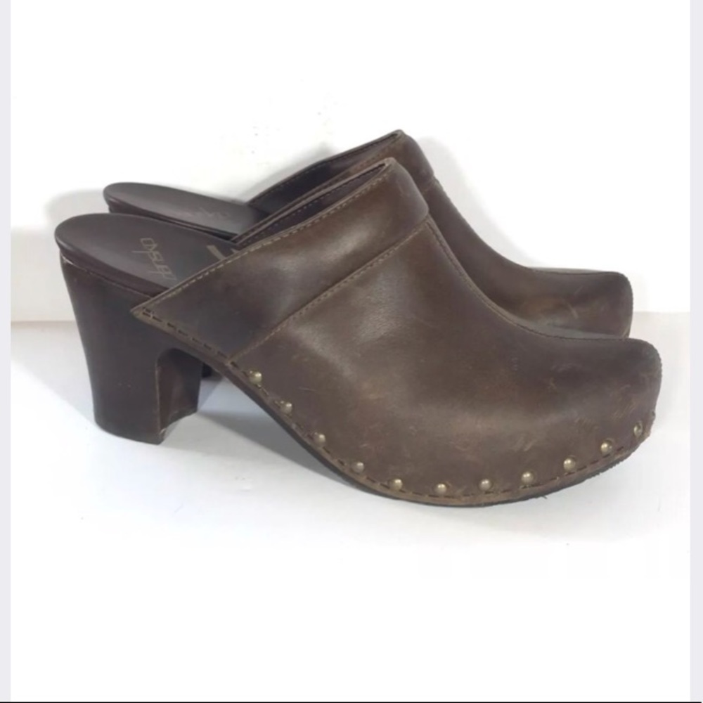 Dansko Clogs - EUC!!!